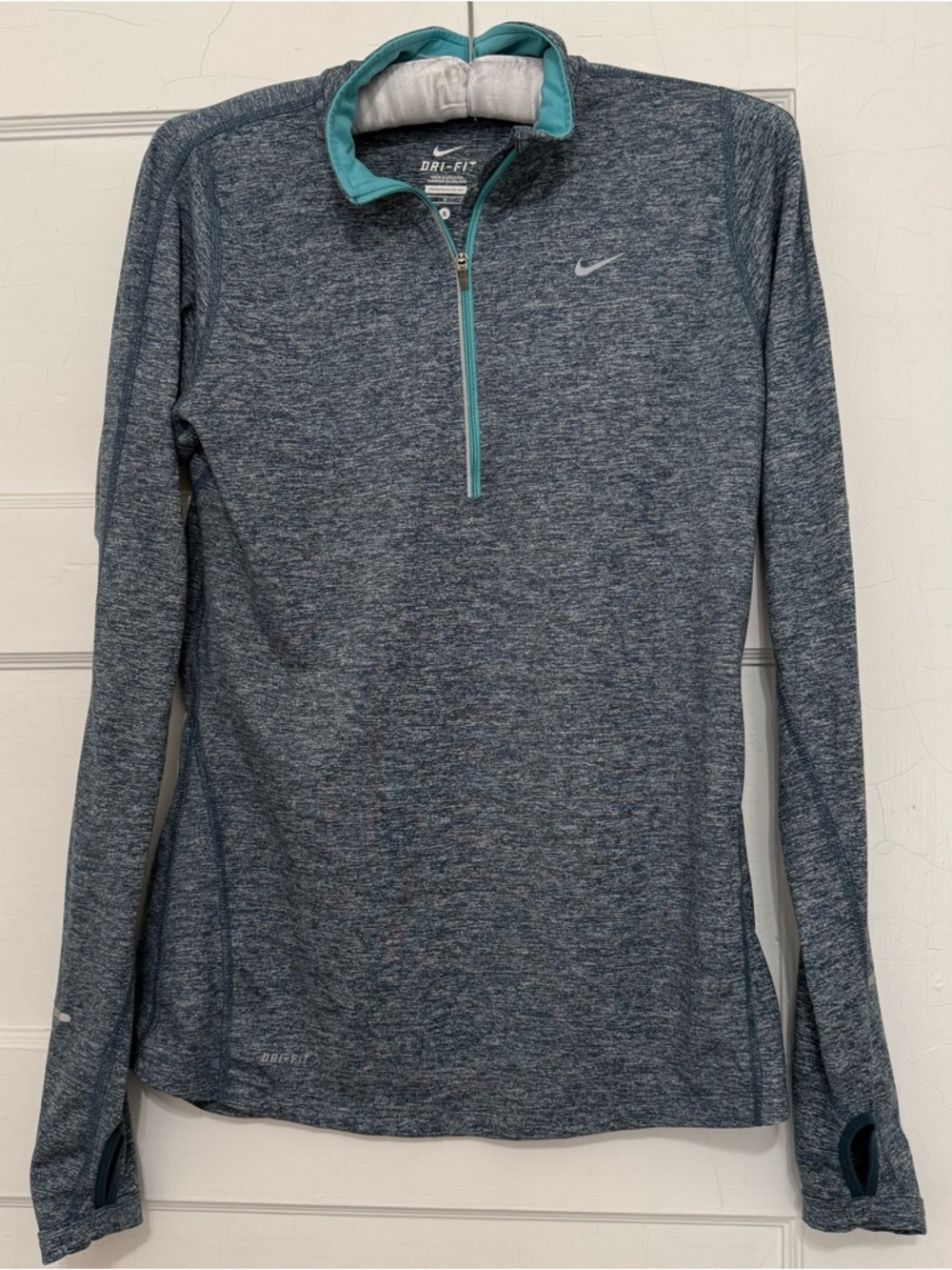 Nike Women's Dri-FIT Element 1/2-Zip Running Top size s